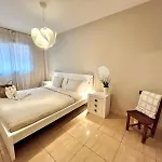 Апартаменты Cozy Carolina Ii *